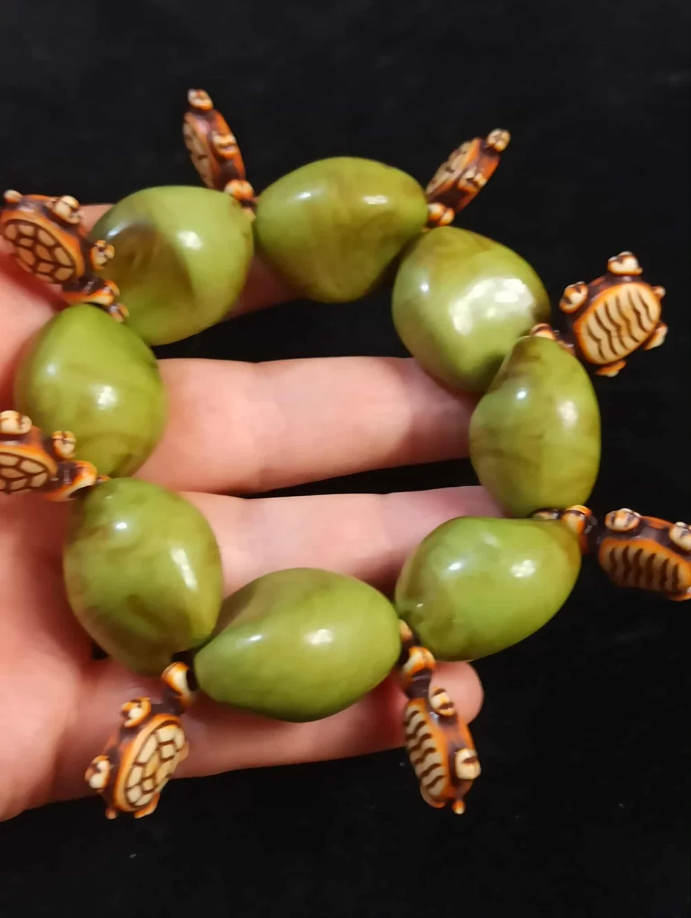 Vintage accented wrist bone